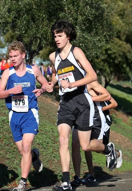 NCS XC D2 Boys-017.JPG - 2009 North Coast Section Cross Country Championships, Hayward High School, Hayward, California